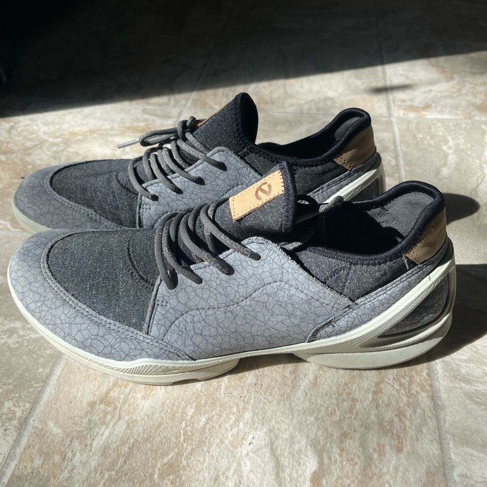 ECCO Womens Biom Street Lace Sneakers
